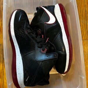 Retro lebron 8  new.